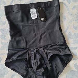 Mens Leo Shape Brief